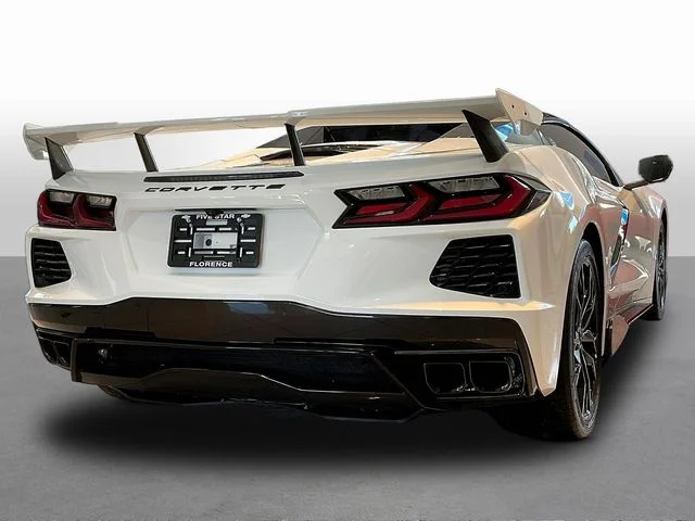 Used 2024 White Chevrolet Stingray image 7