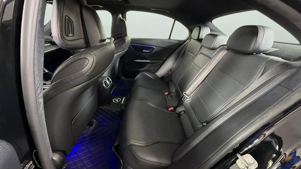 Used 2024 Black Mercedes-Benz C 300 image 27
