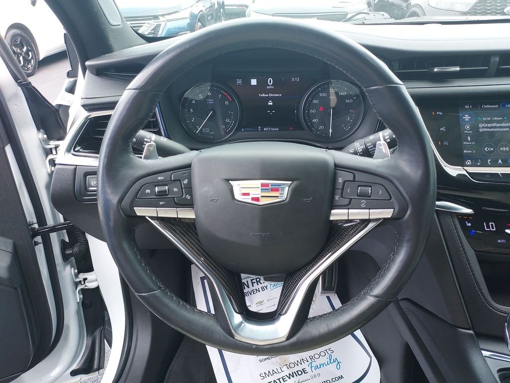 Used 2023 White Cadillac Sport image 17