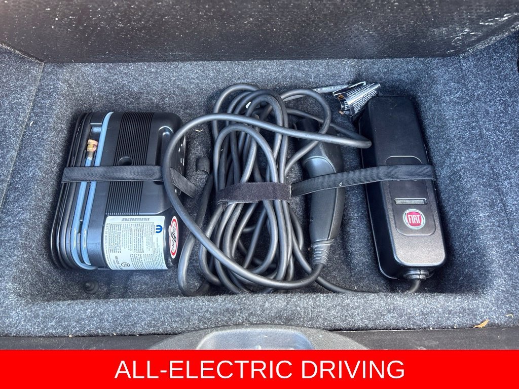 Used 2017 Orange FIAT Battery Electric image 24