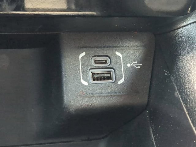 Certified Used 2023 White Jeep Latitude Lux image 25