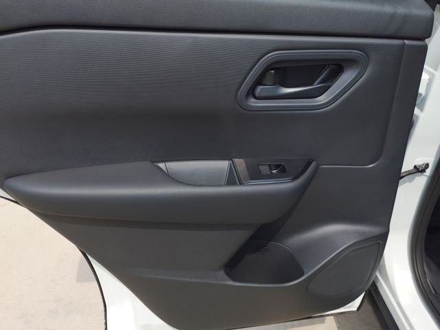 Used 2026 White Nissan S image 8