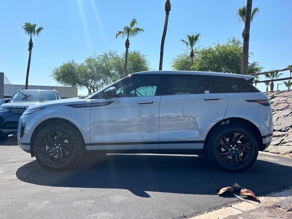 New 2026 Arroios Grey Land Rover S image 3