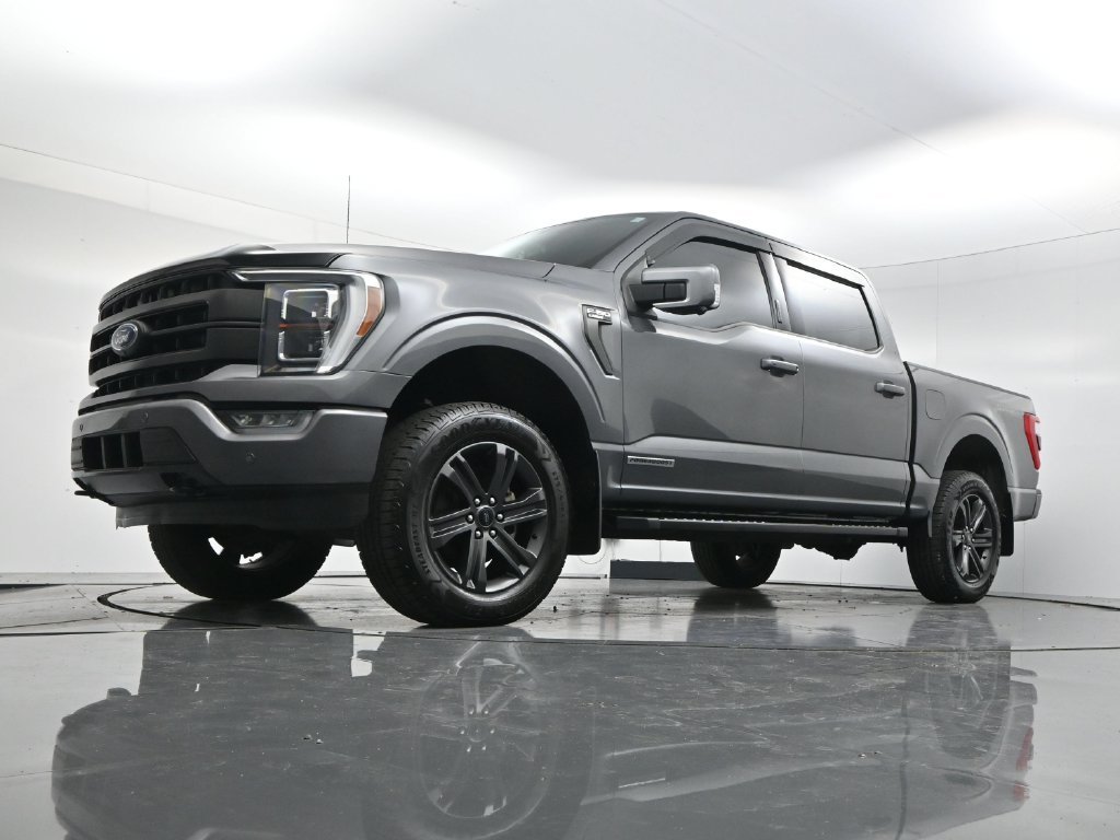 Used 2023 Gray Metallic Ford Lariat image 47