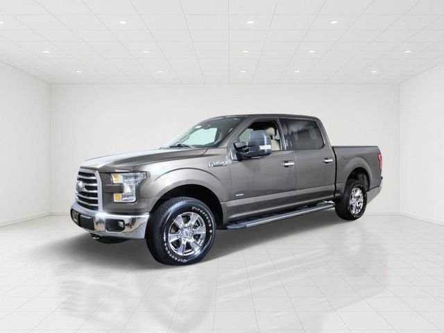 Used 2015  Ford XLT image 2