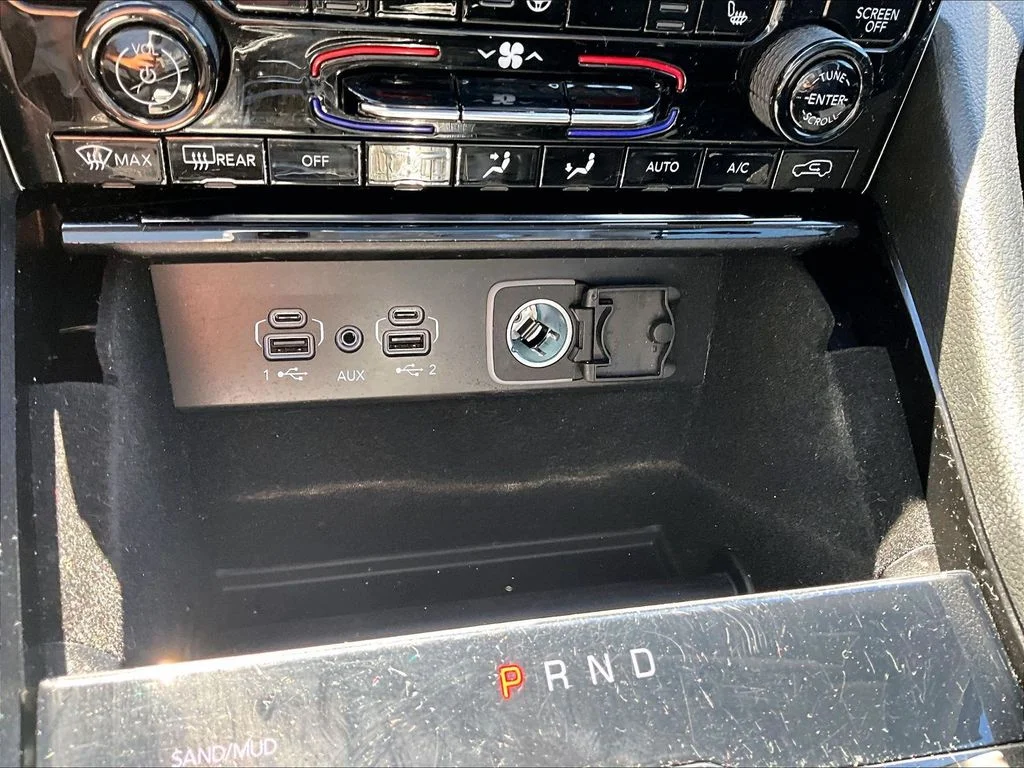 Certified Used 2022 Gray Jeep Limited image 21