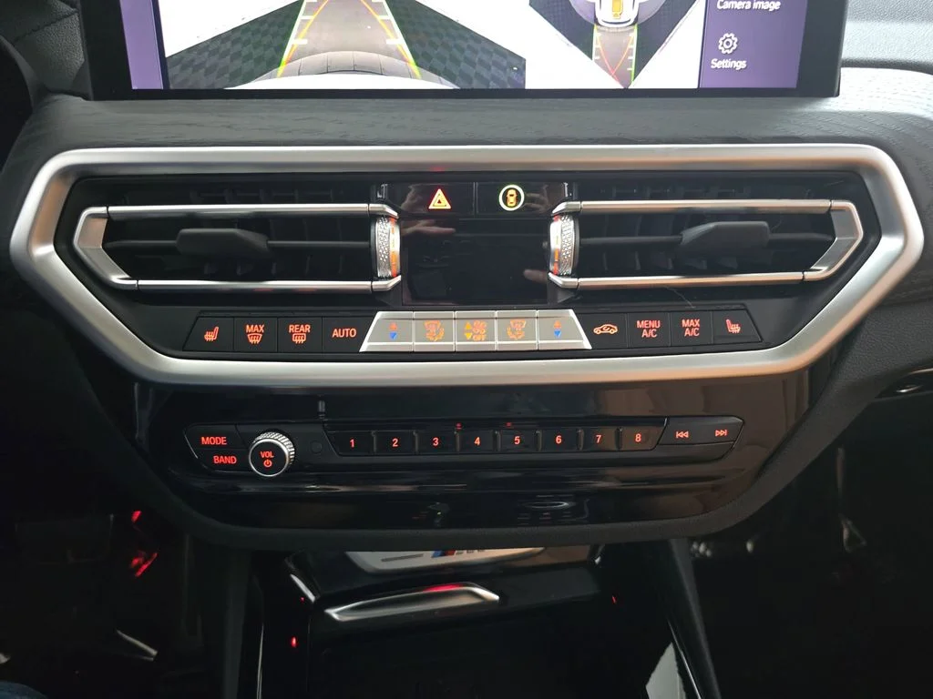 Used 2023 Alpine White BMW M40i image 22