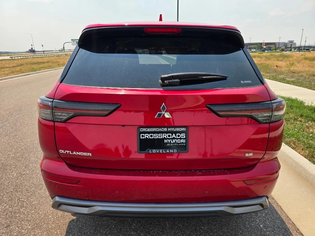 Used 2025 Red Mitsubishi Trail Edition image 4