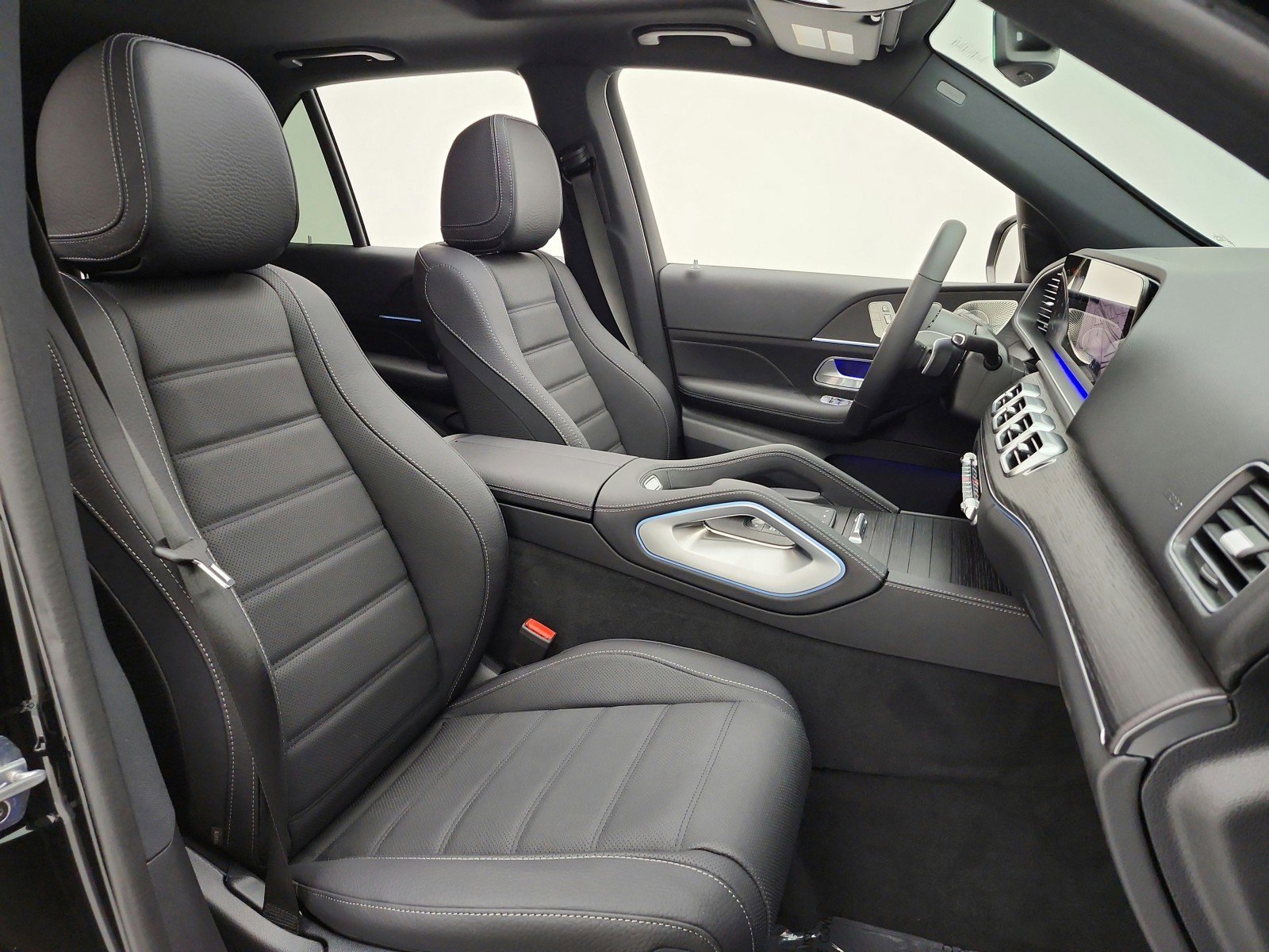 New 2026 Obsidian Black Metallic Mercedes-Benz GLE 580 4MATIC® SUV image 44