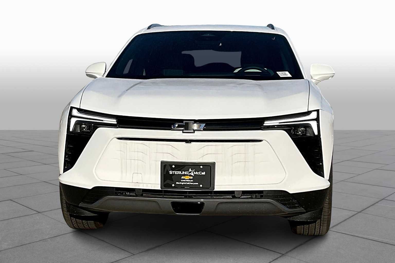 2025 Chevrolet Blazer EV LT - Photo 2
