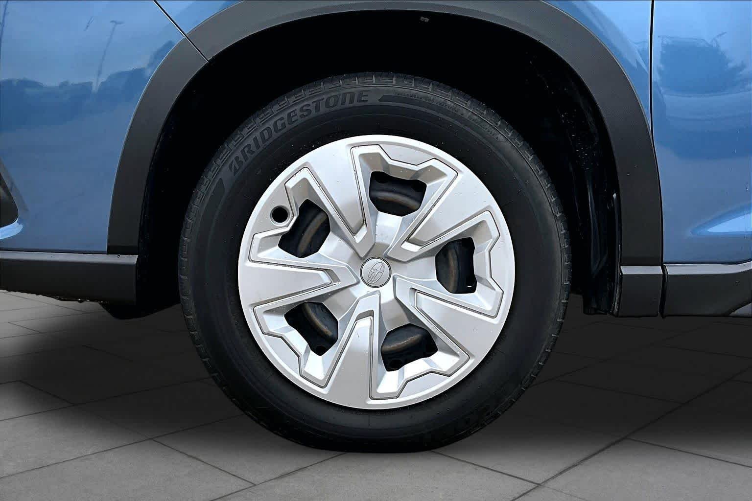 Used 2023 Horizon Blue Pearl Subaru  image 11