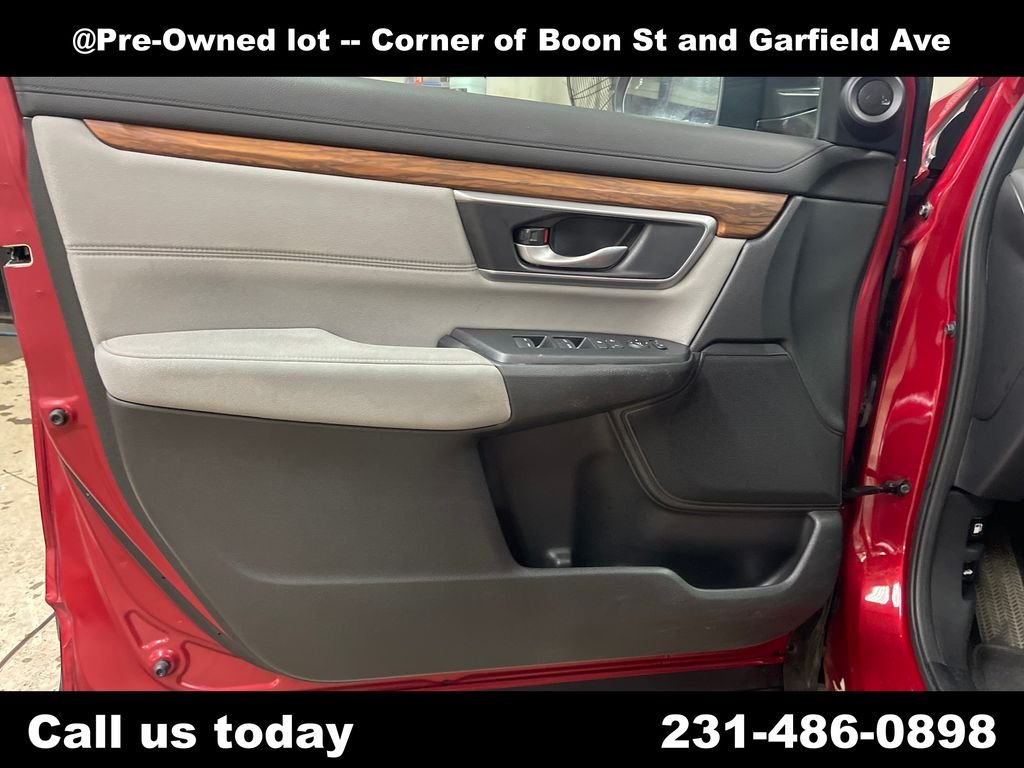 Used 2022  Honda EX image 14