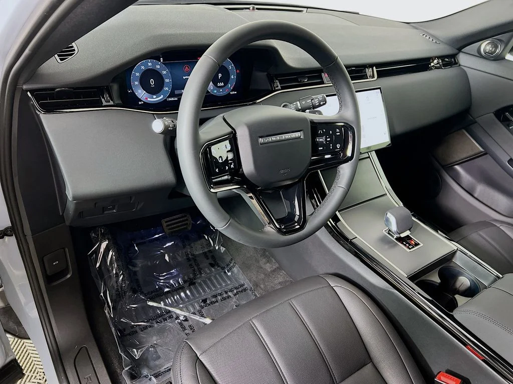 Used 2026 Gray Land Rover S image 9