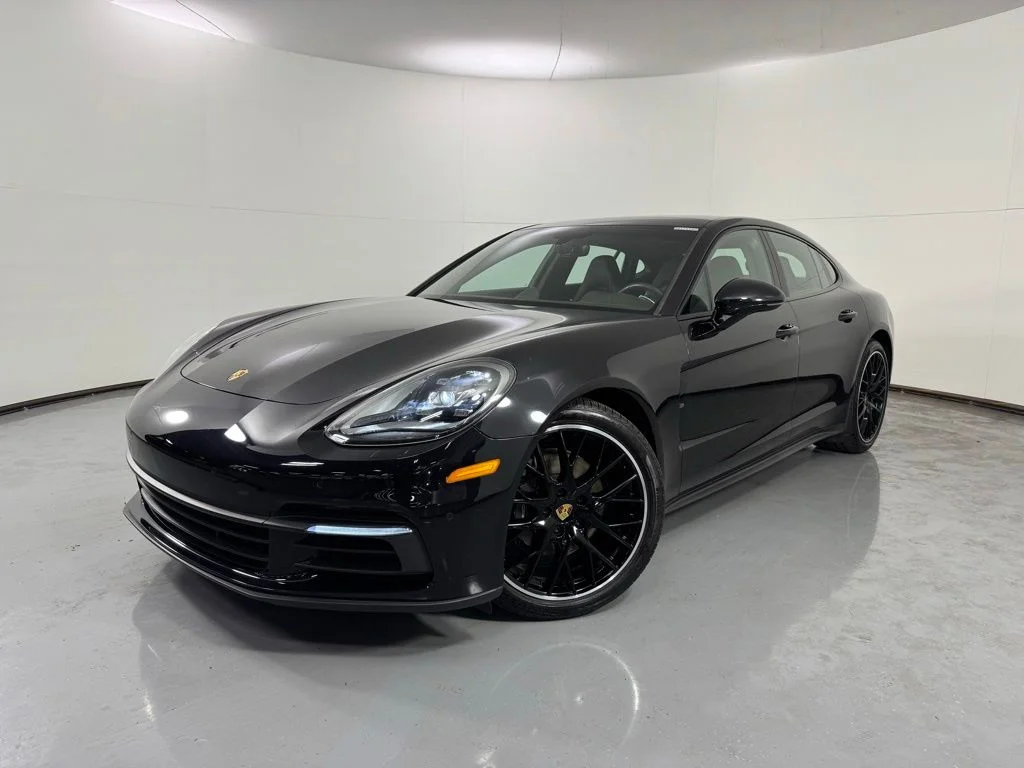 2019 Porsche Panamera Base