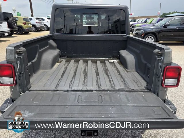 Used 2023 Gray Jeep Mojave image 11