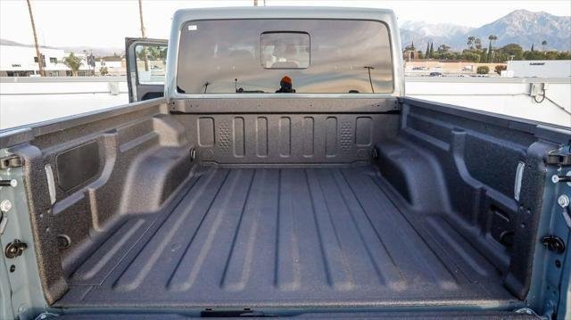 New 2026 Anvil Clear-Coat Exterior Paint Jeep Sport S image 27