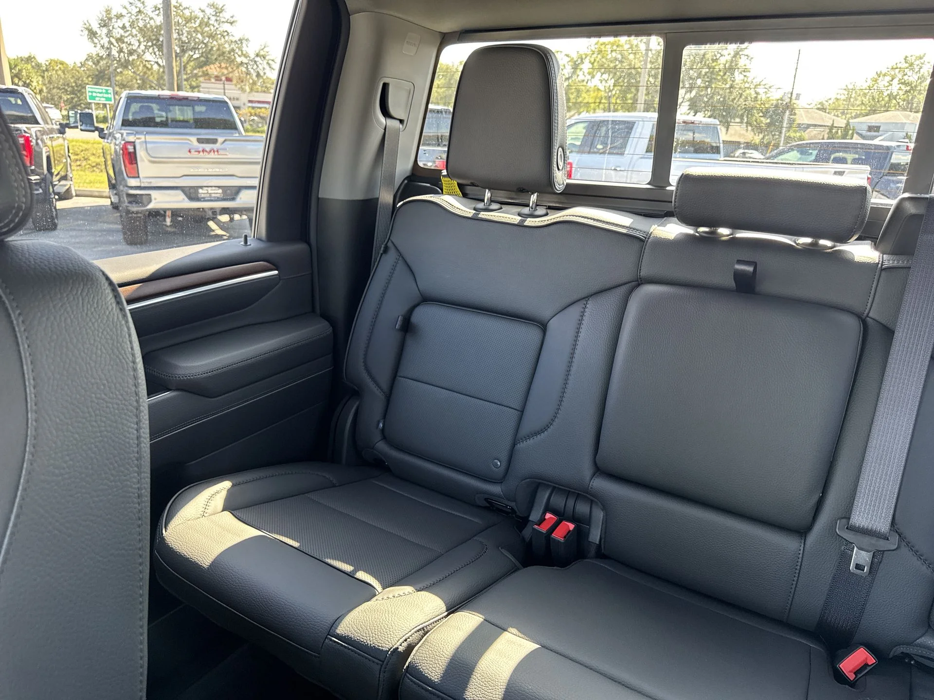 2026 GMC Sierra 2500HD Denali - Photo 56