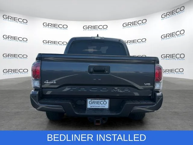 Used 2022 Gray Toyota Limited image 6