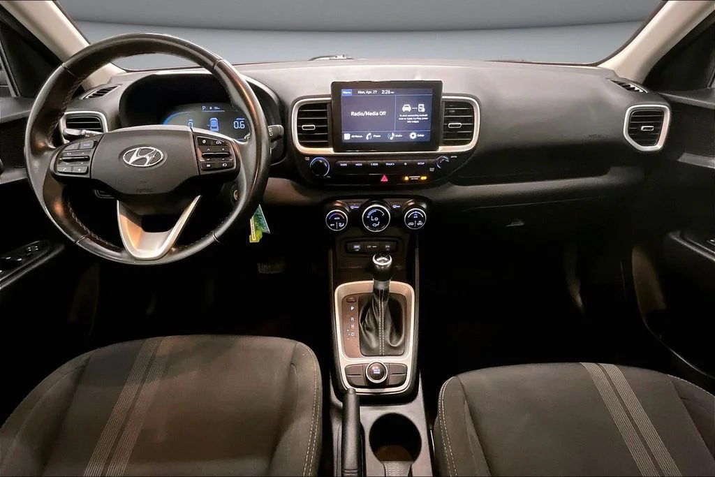 Certified Used 2023 Black Hyundai SEL image 7