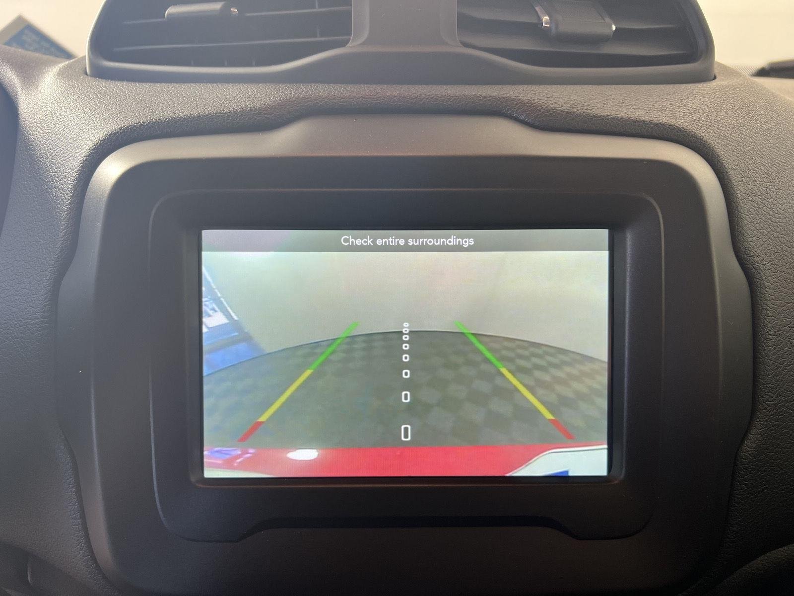 Used 2020 Colorado Red Clearcoat Jeep Latitude image 18