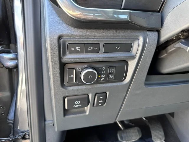 Certified Used 2022 Gray Ford Lifted image 13