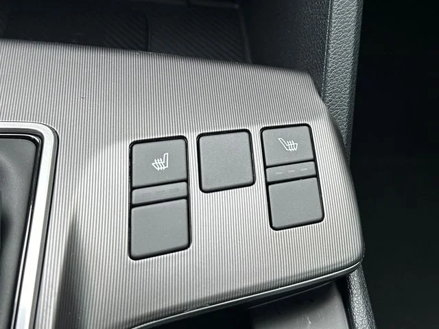 Used 2026 Black Kia EX image 23