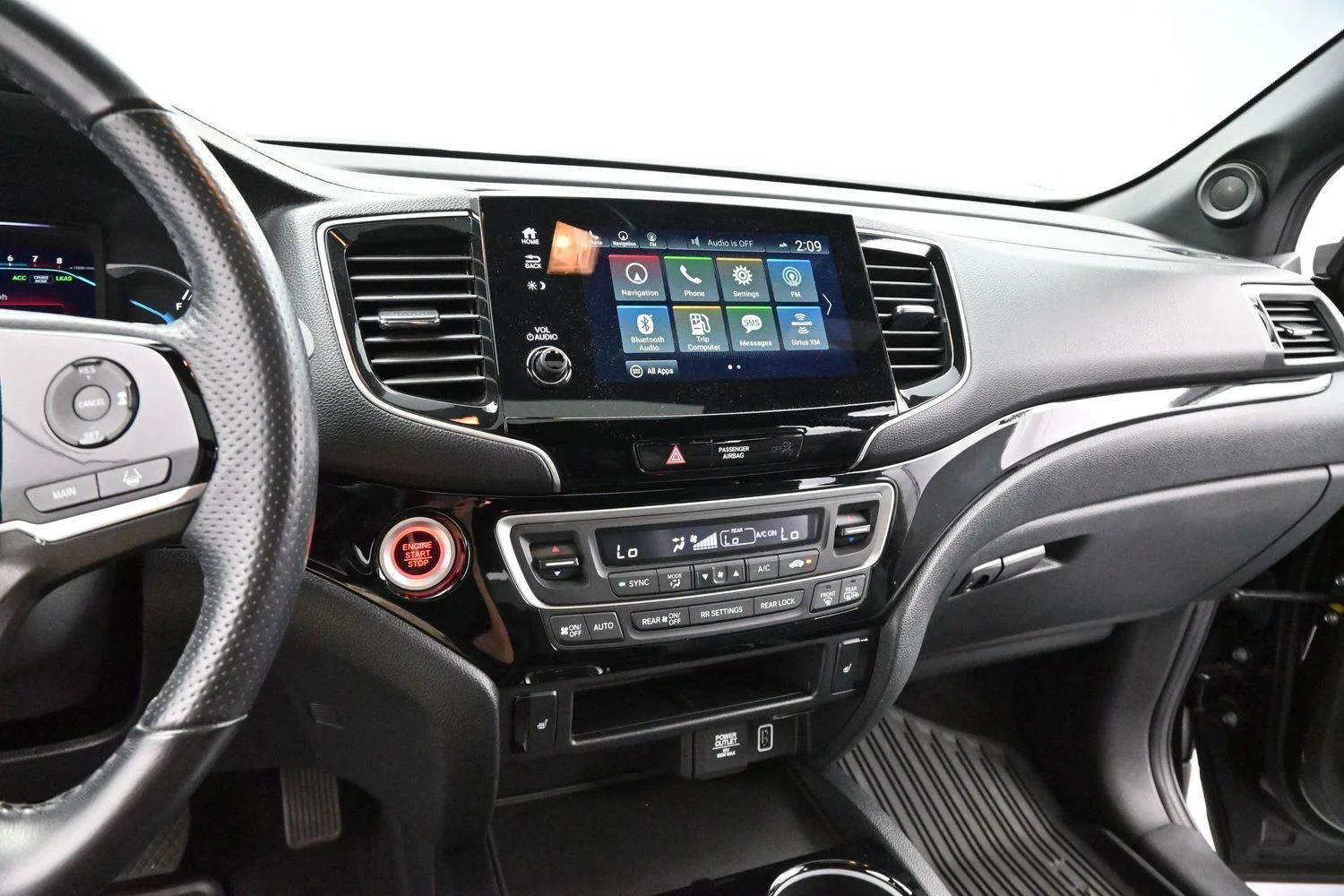 Used 2020 Black Copper Pearl Honda Touring image 18