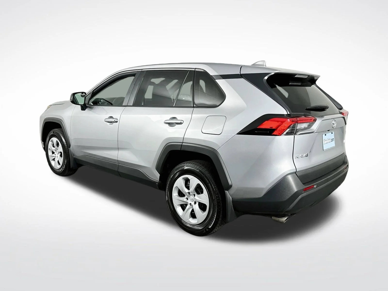 Used 2025 Silver Sky Metallic Toyota LE image 6