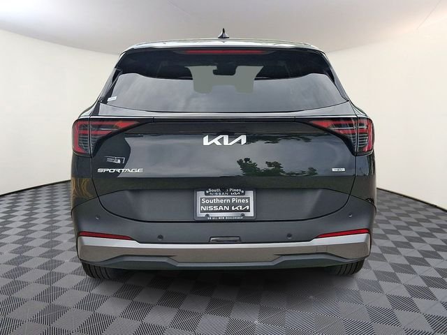 Used 2026 Black Kia LX image 5