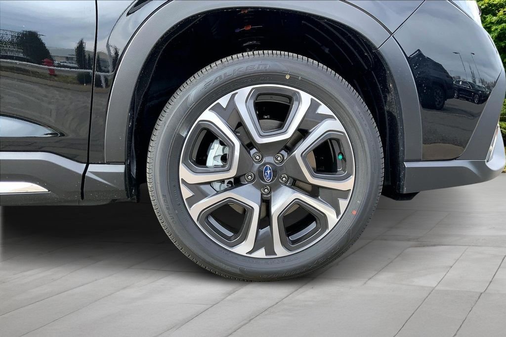 2026 Subaru Ascent Limited - Photo 13