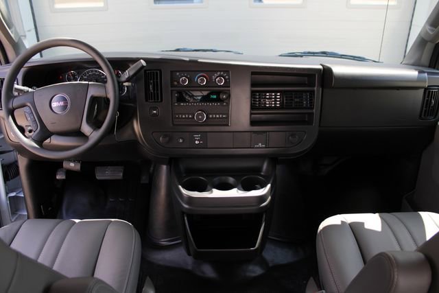 New 2026 Summit White GMC Work Van image 24