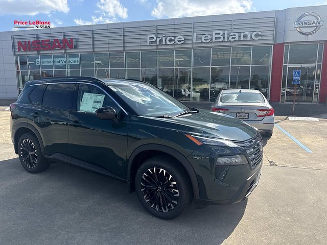 2026 Nissan Rogue Dark Armor™