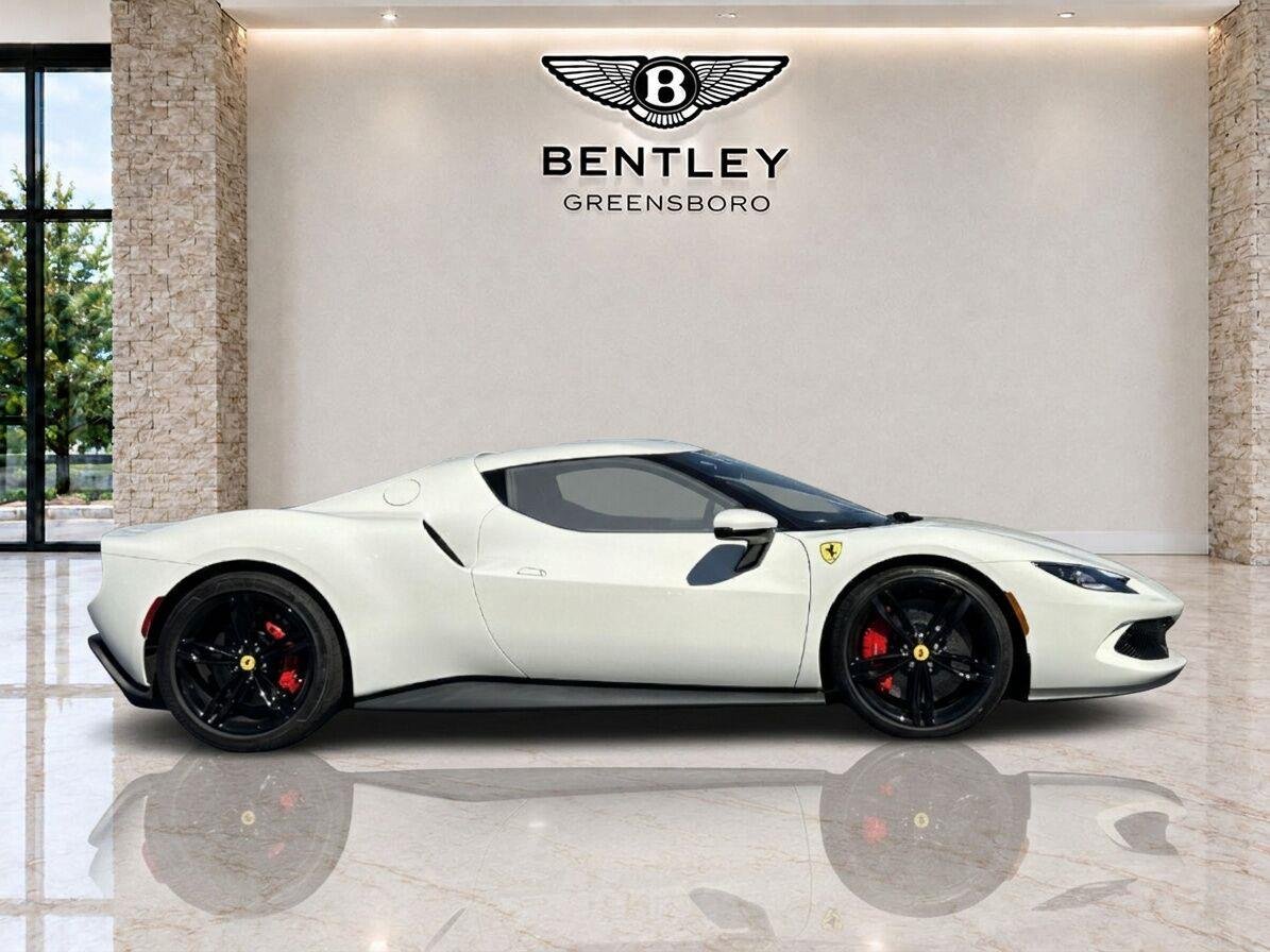 Used 2025 Bianco Cervino Ferrari  image 6