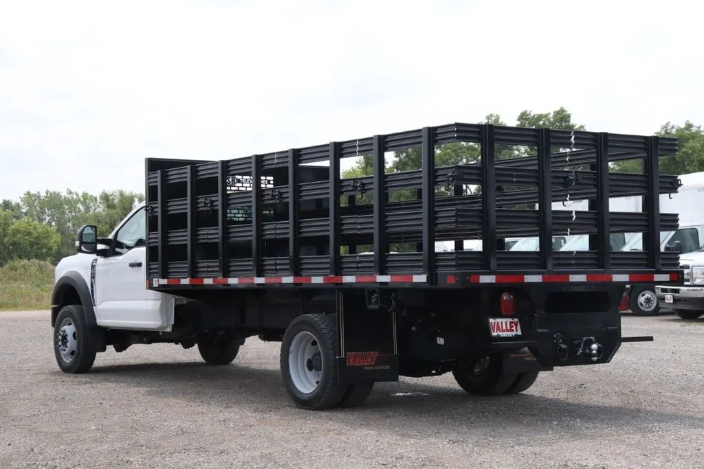 2026 Ford F-550 Super Duty Chassis Cab XL - Photo 7