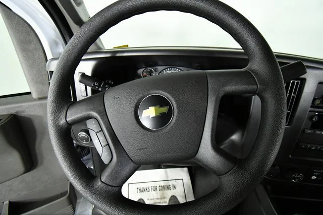 New 2025 Summit White Chevrolet WT image 2