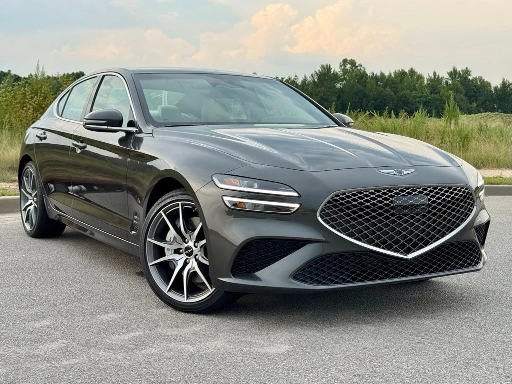 2026 Genesis G70 2.5T Standard's photo