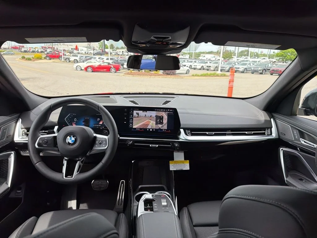 New 2026 Black Sapphire Metallic BMW xDrive28i image 27