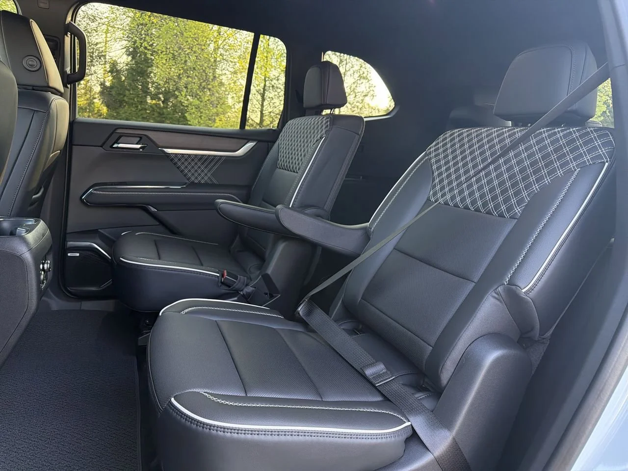 New 2026 Glacier White Tricoat GMC Denali image 20