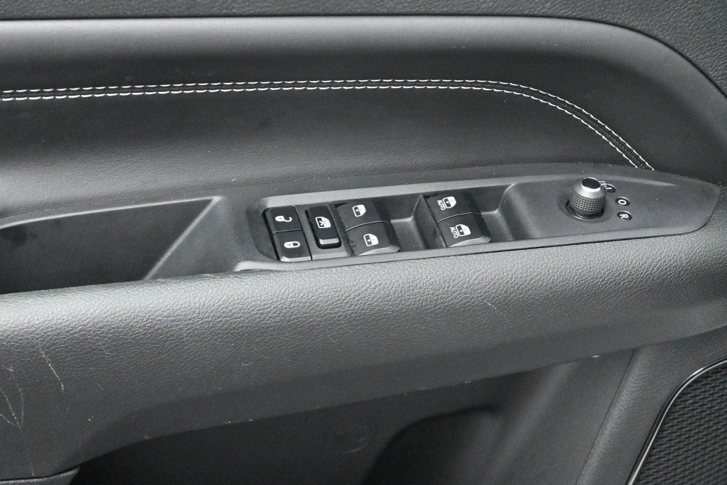 Used 2023 Bright White Clearcoat Jeep Altitude image 11