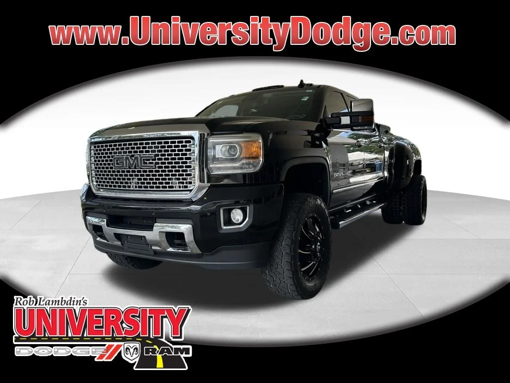 2016 GMC Sierra 4WD Crew Cab Long Box Denali's photo