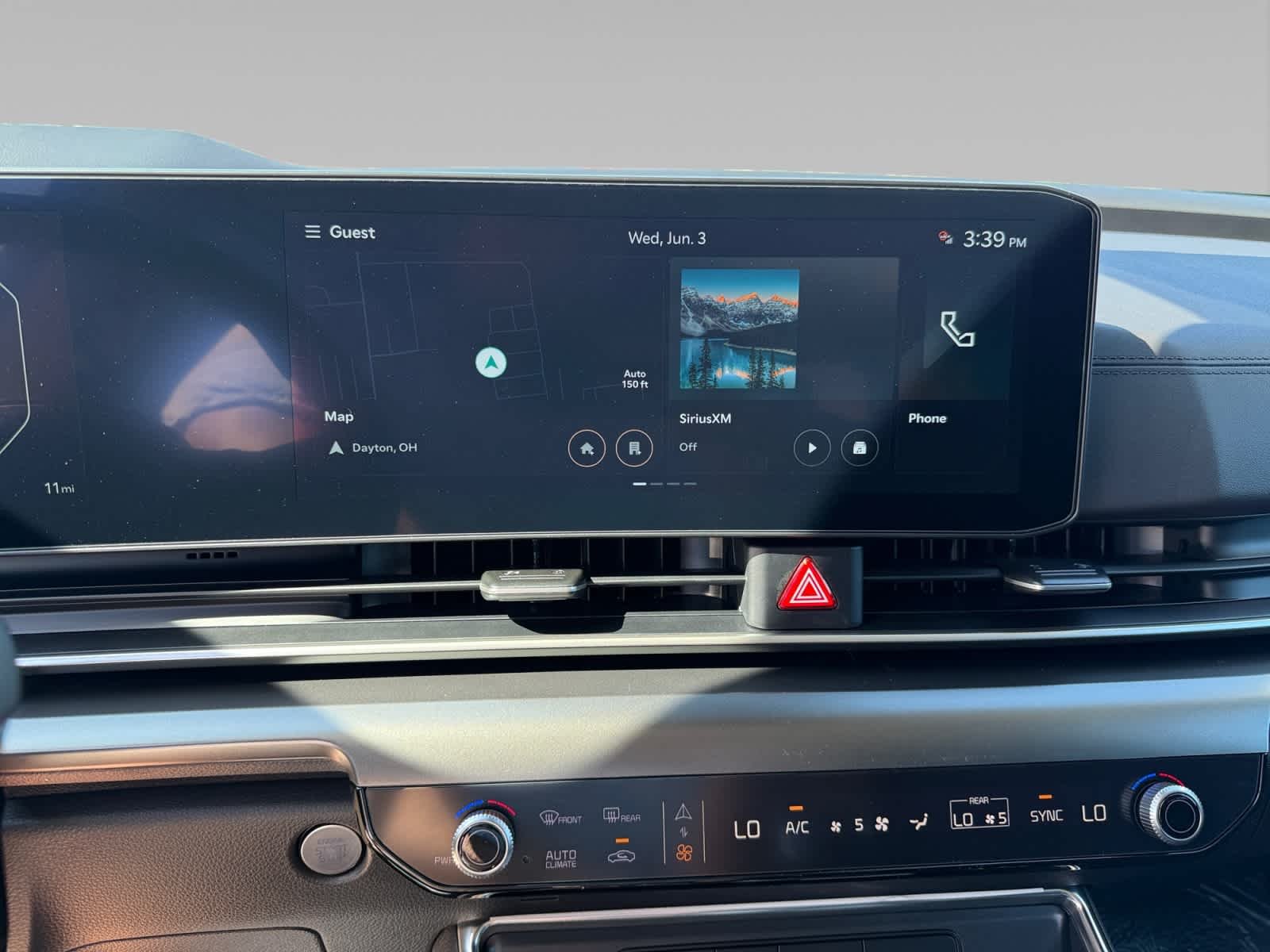 New 2026 Snow White Pearl Kia SX Prestige image 15