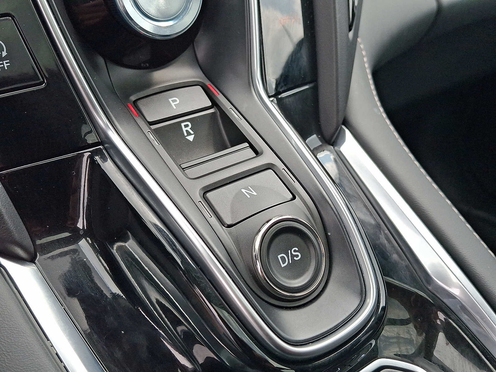 Certified Used 2023 Liquid Carbon Metallic Acura SH-AWD TECH image 15