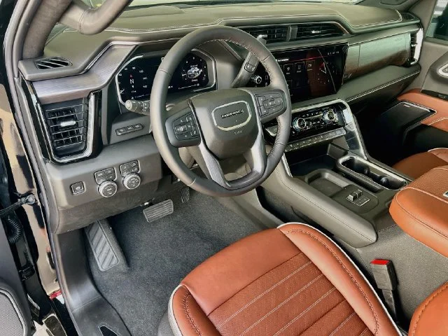 2026 GMC Sierra 2500HD Denali Ultimate - Photo 6