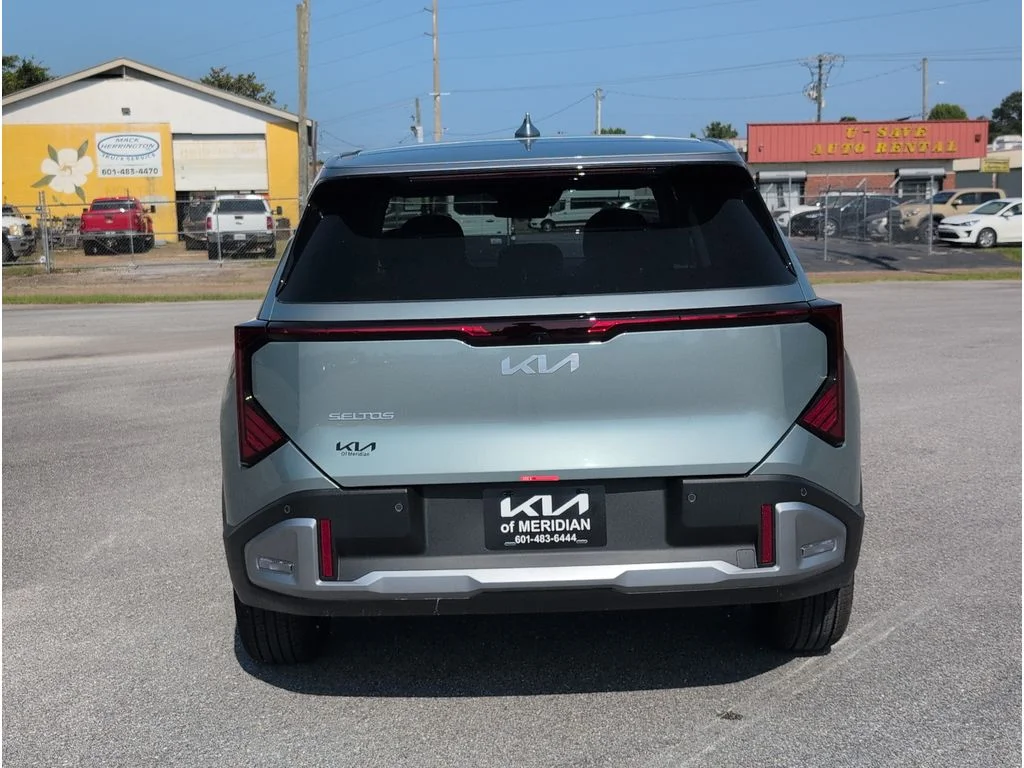 New 2027 Iceberg Green Kia S image 4