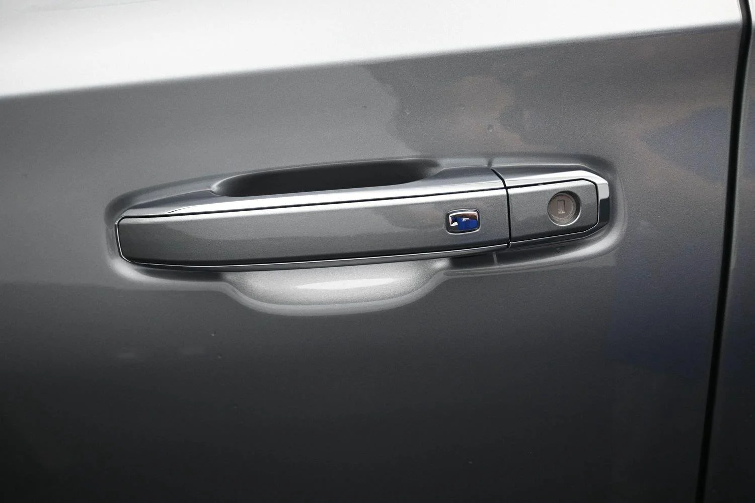 2026 GMC Yukon XL Denali - Photo 23