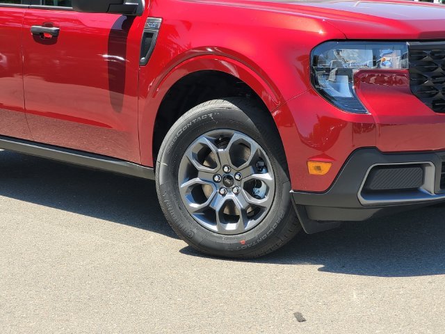 New 2026 Red Ford XLT image 2