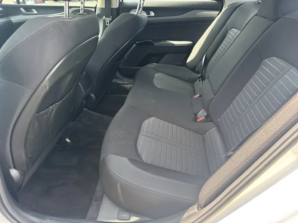 Used 2026 White Kia LXS image 20
