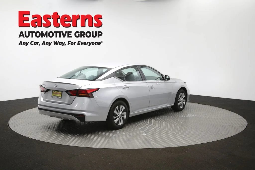 Used 2024 Silver Nissan 2.5 S image 40