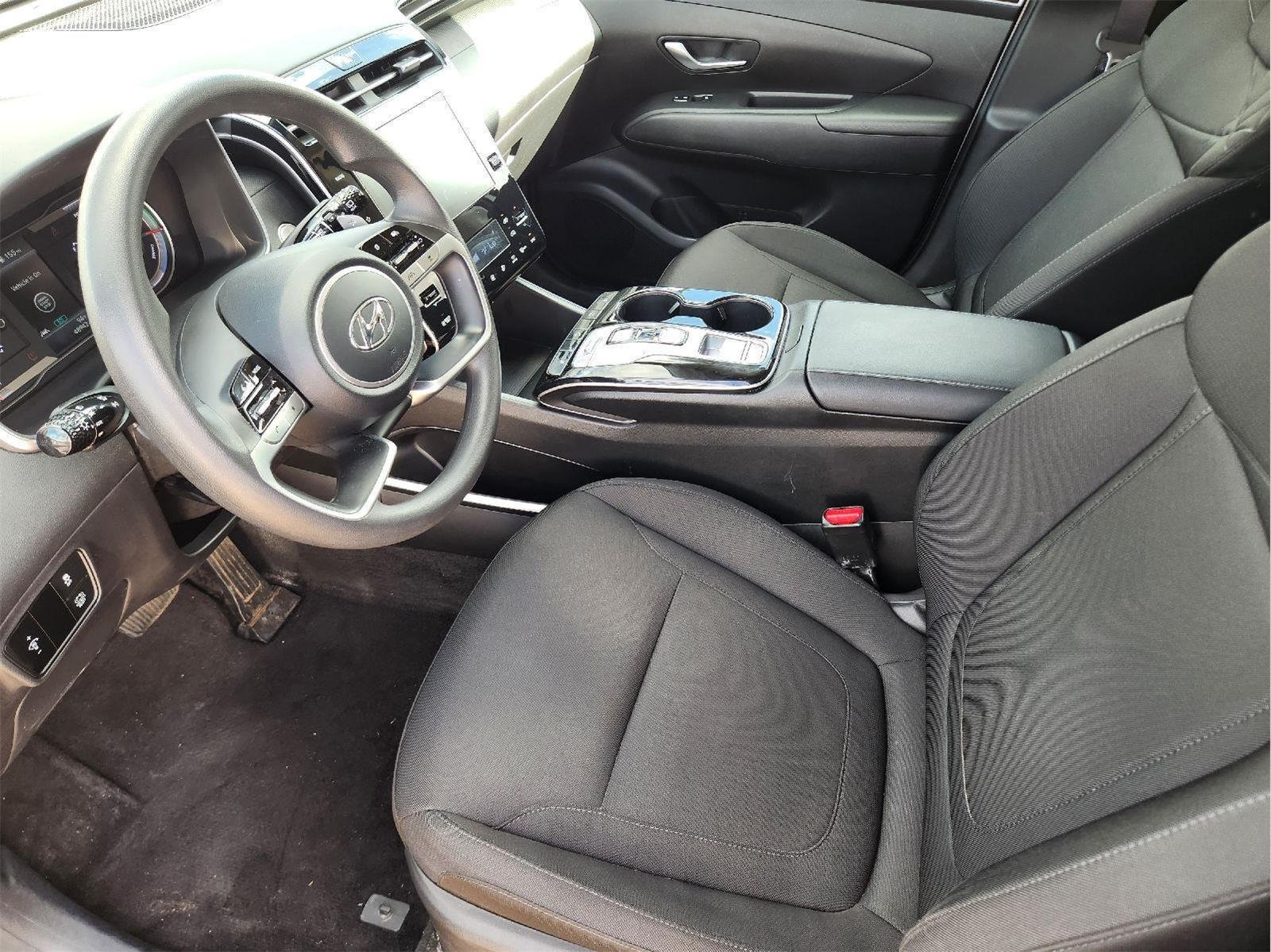 Used 2022 Shimmering Silver Hyundai Blue image 12
