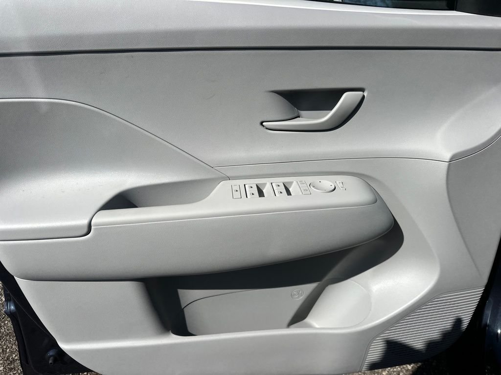 Used 2026 Denim Blue Pearl Hyundai SE image 14